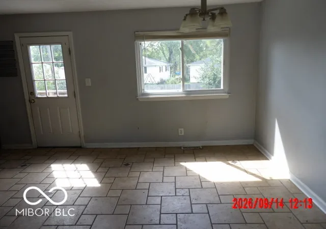 Photo 3 of Single family home for sale at 585 Northgate Dr, Greenwood, IN 46143 | MLS# 22125903 | Listing updated on 2026-09-14