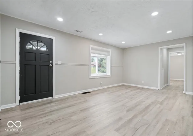 Photo 3 of Sale Pending at 566 Trowbridge St, Indianapolis, IN 46203 | MLS# 22125911 | Listing updated on 2026-10-05