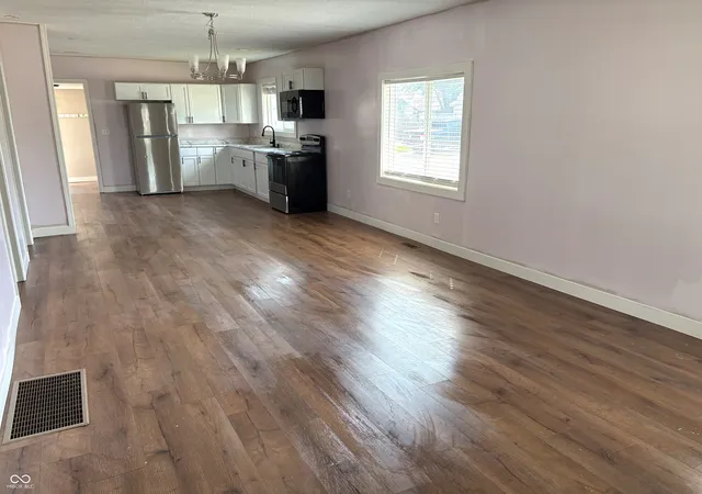 Photo 3 of Single family home for sale at 1430 S 20th Street, New Castle, IN 47362 | MLS# 22125915 | Listing updated on 2026-09-14