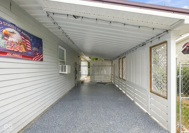 Photo 4 of Single family home for sale at 212 Olive Ct, Rockville, IN 47872 | MLS# 22125916 | Listing updated on 2026-09-29