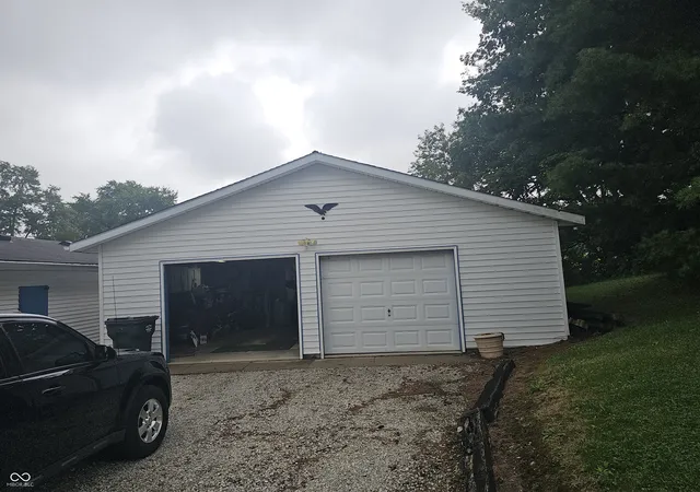 Photo 3 of Manufactured home for sale at 308 S Washington St, Frankton, IN 46044 | MLS# 22125931 | Listing updated on 2026-09-25
