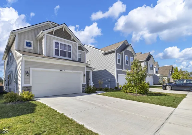 Photo 3 of Single family home for sale at 5146 Triple Crown Way, Indianapolis, IN 46237 | MLS# 22125962 | Listing updated on 2026-10-19