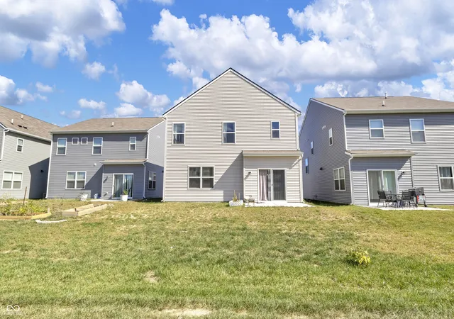 Photo 4 of Single family home for sale at 5146 Triple Crown Way, Indianapolis, IN 46237 | MLS# 22125962 | Listing updated on 2026-10-19