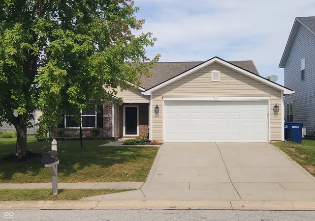 Photo 1 of Single family home for sale at 12544 Old Pond Rd, Noblesville, IN 46060 | MLS# 22126016 | Listing updated on 2026-09-25