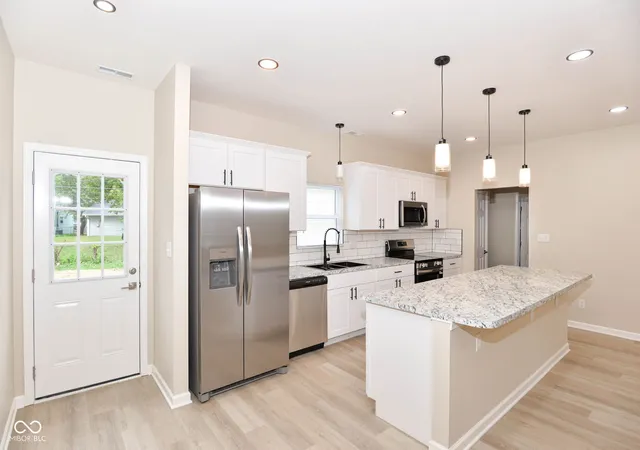Photo 4 of Single family home for sale at 8332 Aspen Ct, Indianapolis, IN 46226 | MLS# 22126026 | Listing updated on 2026-10-23