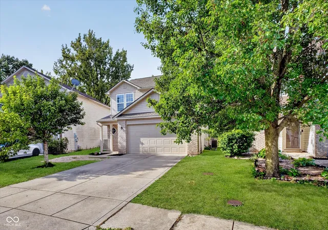 Photo 2 of Single family home for sale at 536 Bridgestone Dr, Indianapolis, IN 46231 | MLS# 22126054 | Listing updated on 2026-09-15