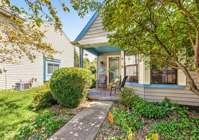 Photo 3 of Single family home for sale at 1325 Citation Cir W, Lebanon, IN 46052 | MLS# 22126075 | Listing updated on 2026-10-08