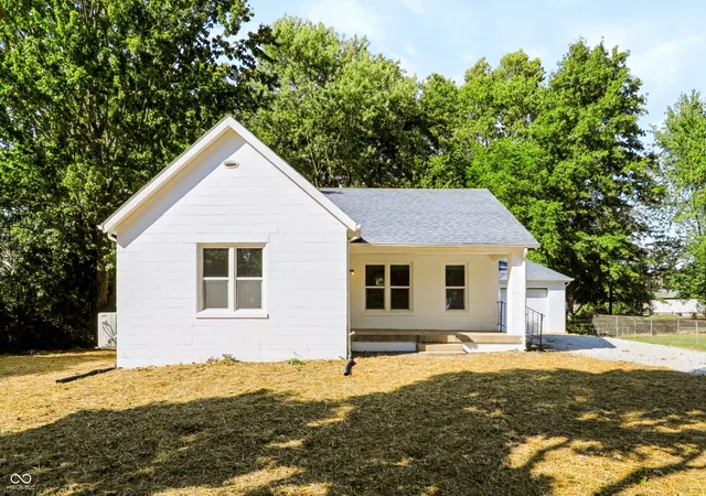 Photo 1 of Single family home for sale at 6966 W Lora Dr, Boggstown, IN 46110 | MLS# 22126124 | Listing updated on 2026-09-30