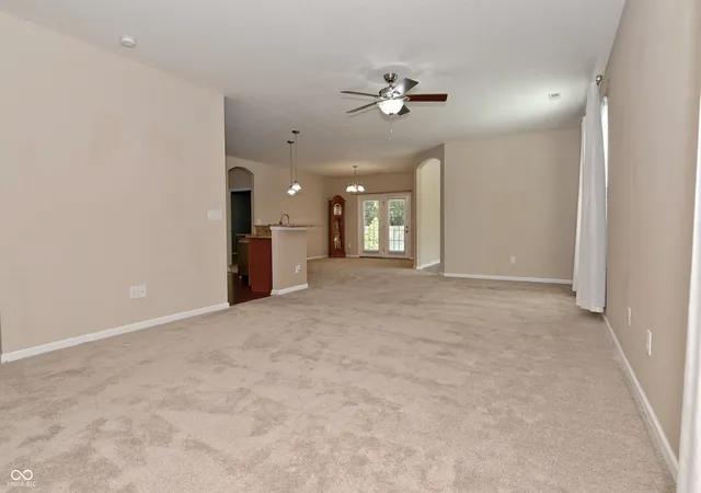 Photo 3 of Single family home for sale at 1305 Redstone Dr, Avon, IN 46123 | MLS# 22126202 | Listing updated on 2026-09-15