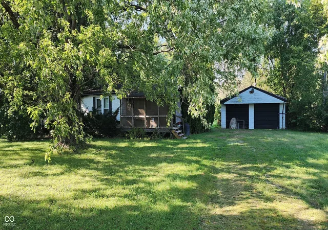 Photo 1 of Single family home for sale at 8756 W Old Fort Rd, Fortville, IN 46040 | MLS# 22126288 | Listing updated on 2026-09-15