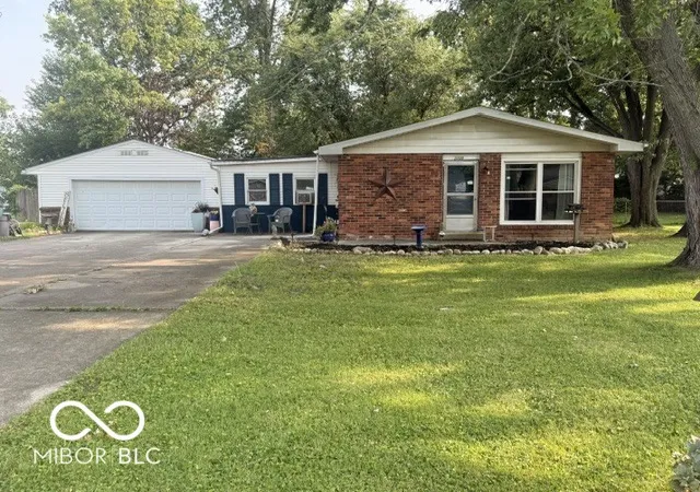 Photo 1 of Single family home for sale at 3209 W 28th Street, Muncie, IN 47302 | MLS# 22126301 | Listing updated on 2026-09-15