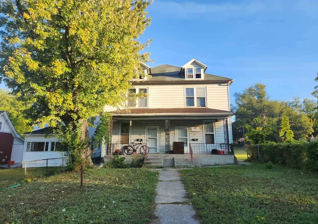 Photo 1 of Multi family home for sale at 315 317 Lind St, Quincy, IL 62301 | MLS# 100539093 | Listing updated on 2026-09-10
