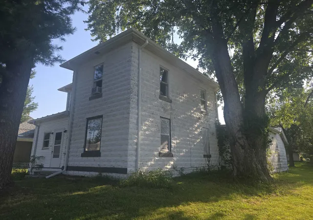 Photo 1 of Single family home for sale at 170 S Wilcox St, Nauvoo, IL 62354 | MLS# 100539121 | Listing updated on 2026-10-20