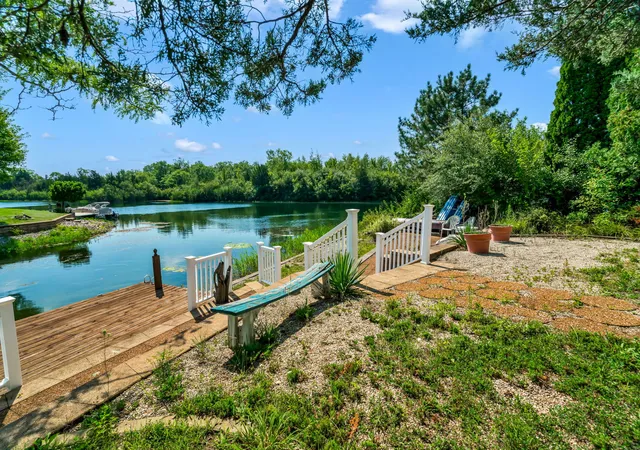 Photo 2 of Single family home for sale at 193 Tummytooth Ln, Wilmington, IL 60481 | MLS# 12393496 | Listing updated on 2026-09-23