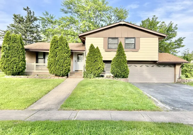 Photo 1 of Single family home for sale at 17007 Elm Dr, Hazel Crest, IL 60429 | MLS# 12493467 | Listing updated on 2026-09-14