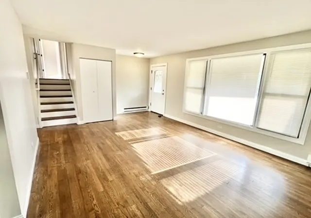 Photo 3 of Single family home for sale at 17007 Elm Dr, Hazel Crest, IL 60429 | MLS# 12493467 | Listing updated on 2026-09-14