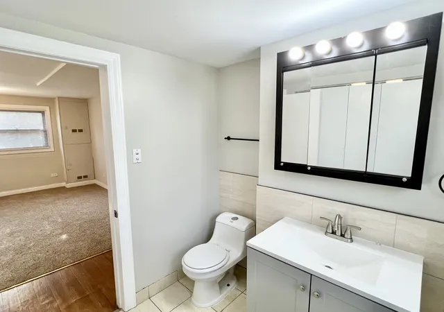 Photo 4 of Single family home for sale at 17007 Elm Dr, Hazel Crest, IL 60429 | MLS# 12493467 | Listing updated on 2026-09-14
