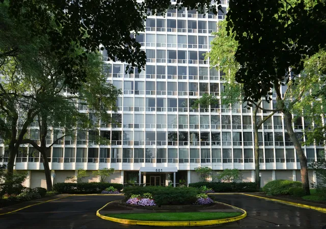 Condo for sale at 601 E 32nd Street #400, Chicago, IL 60616 | MLS# 12524217 | Listing updated on 2026-09-11