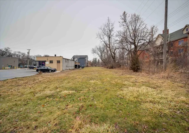 Photo 3 of Land for sale at 324 S Main St, Lombard, IL 60148 | MLS# 12542439 | Listing updated on 2026-09-14