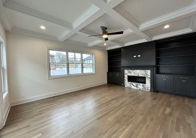 Photo 4 of Single family home for sale at 769 S Fairview Ave, Elmhurst, IL 60126 | MLS# 12546010 | Listing updated on 2026-10-14