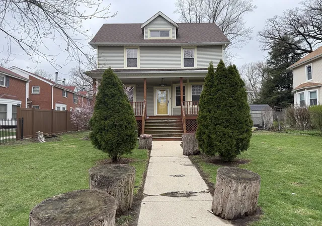 Photo 2 of Single family home for sale at 10228 S Prospect Ave, Chicago, IL 60643 | MLS# 12550853 | Listing updated on 2026-09-14