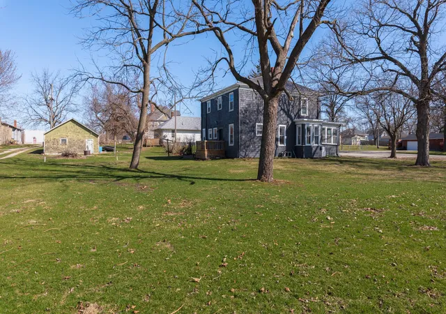 Photo 3 of Single family home for sale at 26 Lafayette St, Saunemin, IL 61769 | MLS# 12592828 | Listing updated on 2026-10-05