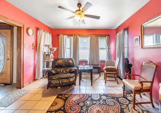 Photo 3 of Single family home for sale at 2710 Oak Park Ave, Berwyn, IL 60402 | MLS# 12614718 | Listing updated on 2026-09-15