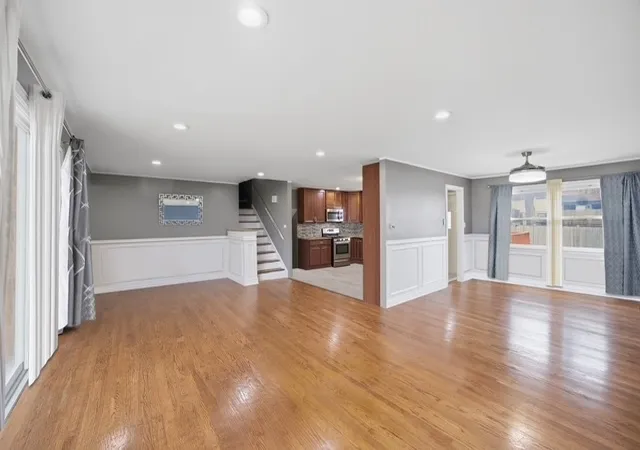 Photo 3 of Single family home for sale at 214 N Pleasant Dr, Glenwood, IL 60425 | MLS# 12621833 | Listing updated on 2026-09-23