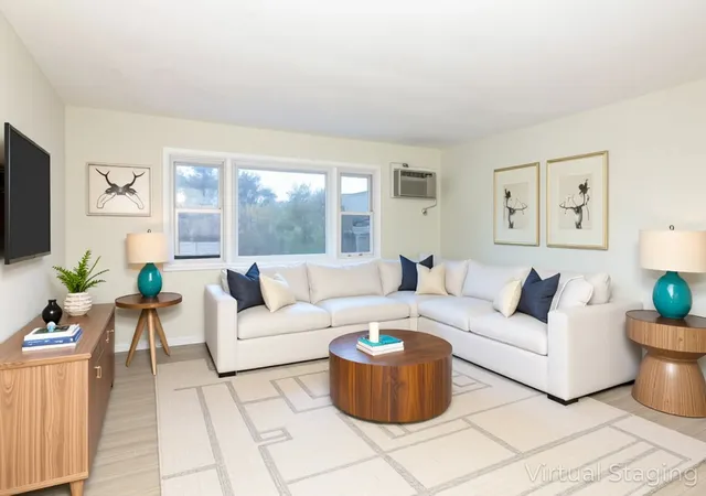 Listing Photo 3 - Condo for sale in building located at 6708 W 107Th St, Chicago Ridge, IL 60415 - Unit #3C