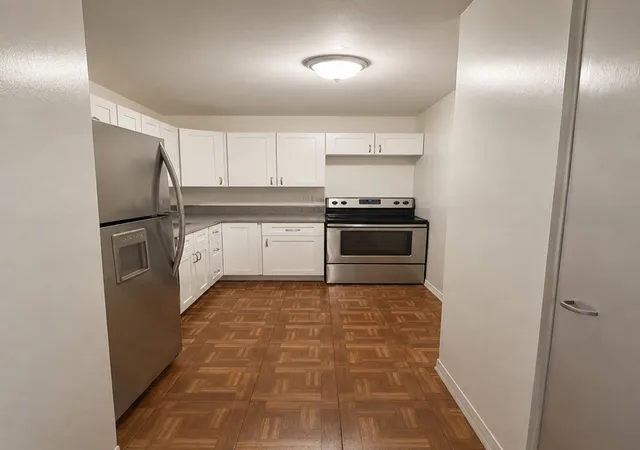 Photo 4 of Condo for sale at 4800 S Chicago Beach Dr #203S, Chicago, IL 60615 | MLS# 12630090 | Listing updated on 2026-09-14