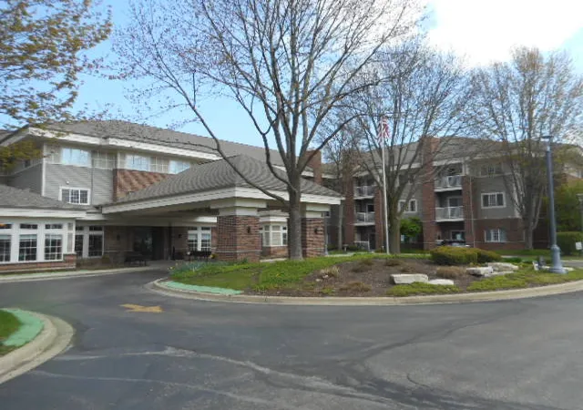 Photo 3 of Condo for sale at 605 Barrington Ave E #340, Dundee, IL 60118 | MLS# 12632377 | Listing updated on 2026-09-25