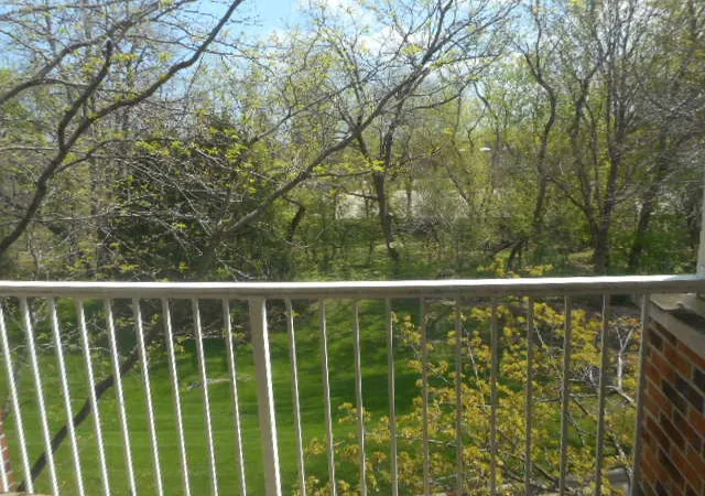 Photo 3 of Condo for sale at 605 Barrington Ave E #340, Dundee, IL 60118 | MLS# 12632377 | Listing updated on 2026-09-25