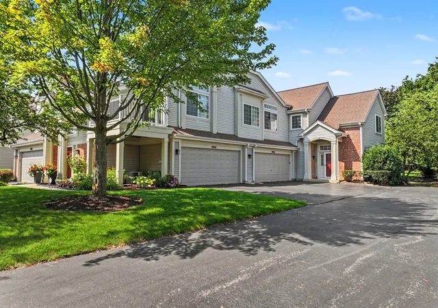Photo 1 of Townhouse for sale at 496 E Thornhill Ln, Palatine, IL 60074 | MLS# 12636887 | Listing updated on 2026-09-28
