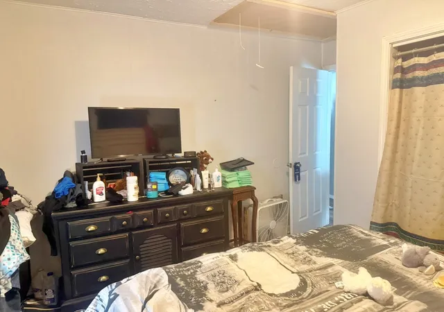 Photo 12 of Single family home for sale at 204 West 18th St, Metropolis, IL 62960 | MLS# 12639095 | Listing updated on 2026-10-05