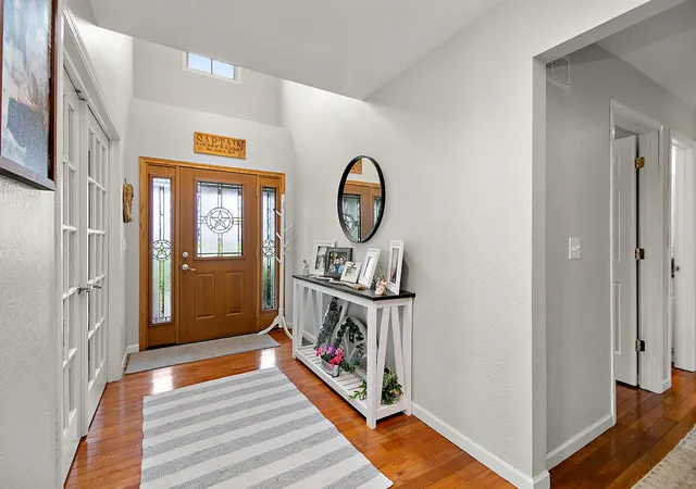 Photo 4 of Single family home for sale at 17709 W State Rte 17, Reddick, IL 60961 | MLS# 12642343 | Listing updated on 2026-09-11