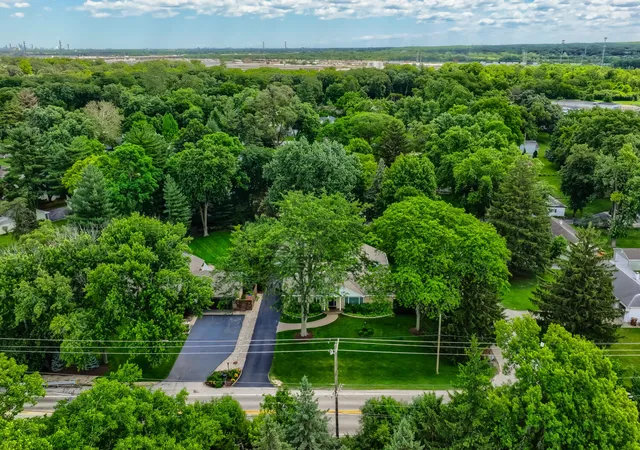 Photo 2 of Single family home for sale at 8035 Wolf Rd, La Grange, IL 60525 | MLS# 12645424 | Listing updated on 2026-09-14