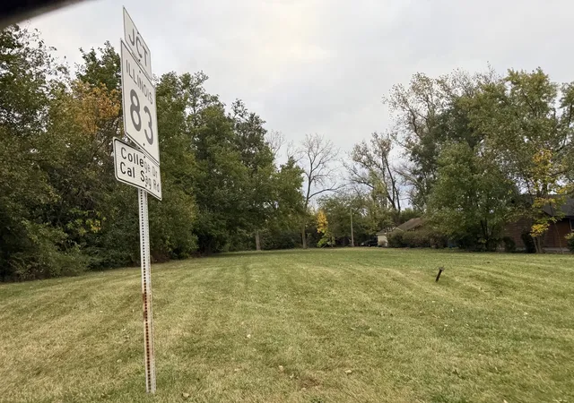 Photo 1 of Land for sale at 11923 Southwest Hwy, Palos Park, IL 60464 | MLS# 12646429 | Listing updated on 2026-09-23