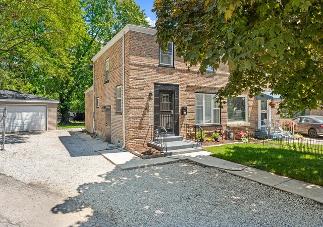 Townhouse for sale at 46 E 91st Street, Chicago, IL 60619 | MLS# 12658397