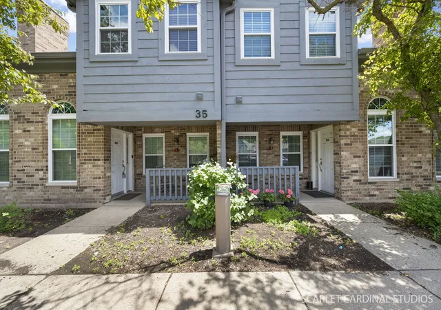 Photo 2 of Condo for sale at 35 Foxcroft Rd #123, Naperville, IL 60565 | MLS# 12660800 | Listing updated on 2026-09-30