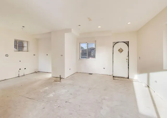 Photo 4 of Single family home for sale at 3506 S 52nd Court, Cicero, IL 60804 | MLS# 12663927 | Listing updated on 2026-09-09