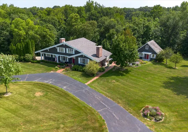 Photo 3 of Single family home for sale at 1910 Hickory Ln, Princeton, IL 61356 | MLS# 12666132 | Listing updated on 2026-09-19
