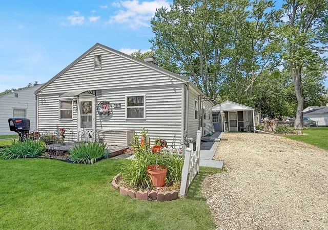 Photo 1 of Sale Pending at 1357 Fairlawn Dr, Rantoul, IL 61866 | MLS# 12668537 | Listing updated on 2026-09-15