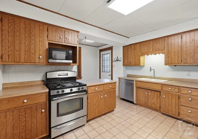 Photo 3 of Sale Pending at 3539 N Vincennes Trl, Momence, IL 60954 | MLS# 12668731 | Listing updated on 2026-10-09