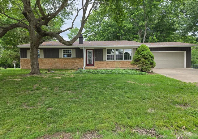 Photo 1 of Single family home for sale at 2232 Heather Hills Dr, St. Joseph, IL 61873 | MLS# 12679611 | Listing updated on 2026-09-10