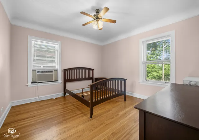 Photo 3 of Single family home for sale at 9237 S Longwood Dr, Chicago, IL 60643 | MLS# 12684289 | Listing updated on 2026-09-12