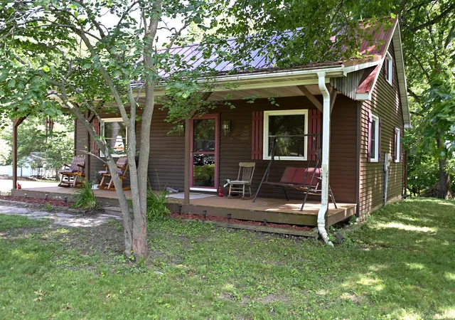 Photo 3 of Sale Pending at 20107 Woodbury Hl, Danville, IL 61834 | MLS# 12684935 | Listing updated on 2026-09-15