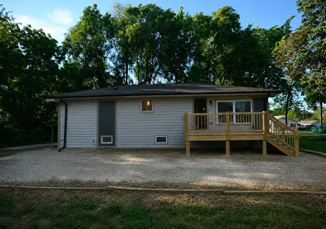 Photo 4 of Single family home for sale at 43348 N Forest Dr, Antioch, IL 60002 | MLS# 12685233 | Listing updated on 2026-09-11