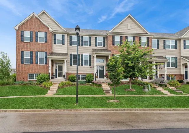 Townhouse for sale at 1612 Bentz Way, Batavia, IL 60510 | MLS# 12685739