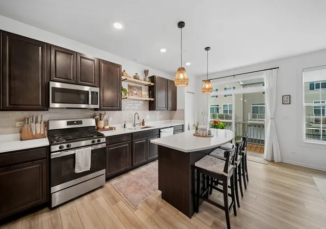 Photo 2 of Townhouse for sale at 1612 Bentz Way, Batavia, IL 60510 | MLS# 12685739 | Listing updated on 2026-09-14