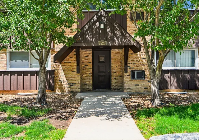 Photo 1 of Condo for sale at 2220 Arbor Cir #25, Downers Grove, IL 60515 | MLS# 12686143 | Listing updated on 2026-09-15